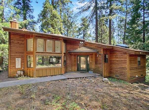 912 Audubon Rd, Mt Shasta, CA 96067