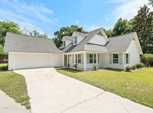 14 Chesterfield Drive, Beaufort, SC 29906