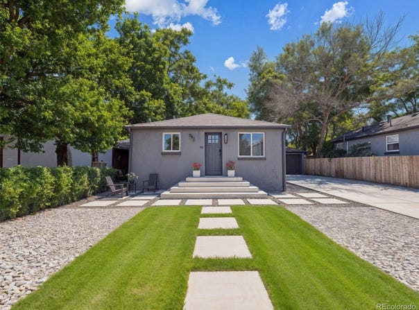 3050 S Delaware Street, Englewood, CO 80110