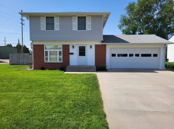 1310 Copeland Dr, Colby, KS 67701