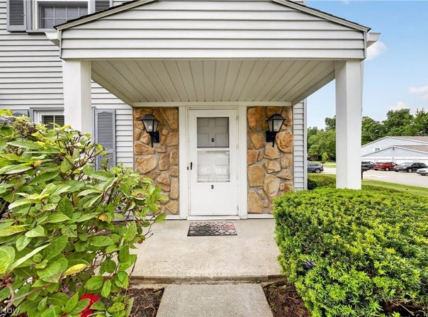 3437 Beaver Trail, Aurora, OH 44202