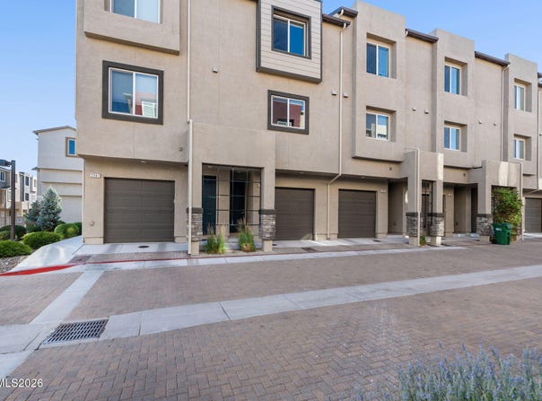 2989 Silver River Lane, Sparks, NV 89431