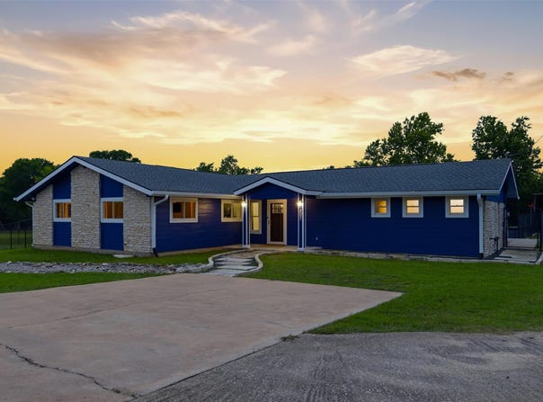 207 Cardinal Ln, Cedar Park, TX 78613