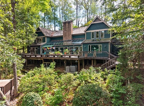 17 Whittakers Mill Road, Williamsburg, VA 23185