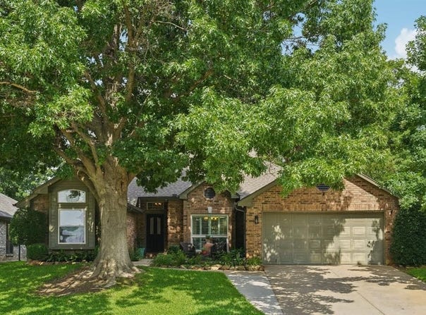 5229 Brettenmeadow Drive, Grapevine, TX 76051