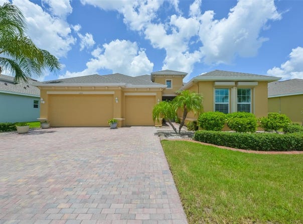 1719 PACIFIC DUNES DR, SUN CITY CENTER, FL 33573