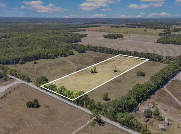 870 SW FRY AVENUE, FORT WHITE, FL 32038