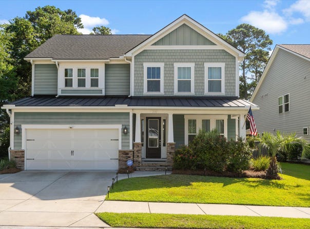 1300 Enfield Lane, Mount Pleasant, SC 29466