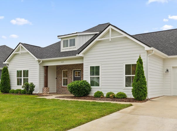 3339 Stone Creek Drive, Chattanooga, TN 37405