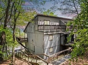 152 Cross Country Lane, Tannersville, PA 18372