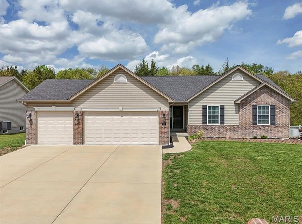 121 Bryan Ridge Drive, Wright City, MO 63390