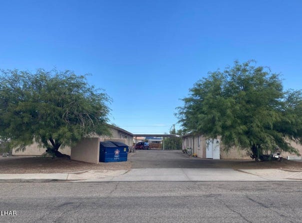 2091 Holly Ave, Lake Havasu City, AZ 86403