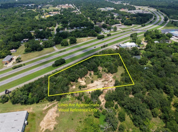 S Eisenhower Parkway, Denison, TX 75021