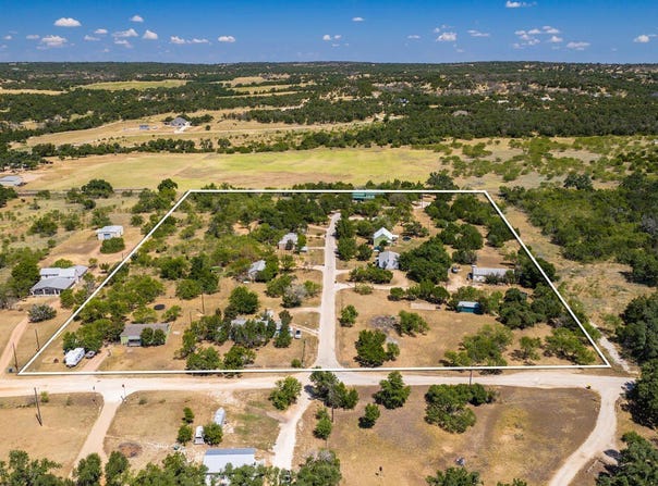 114 Fleury Way, Fredericksburg, TX 78624