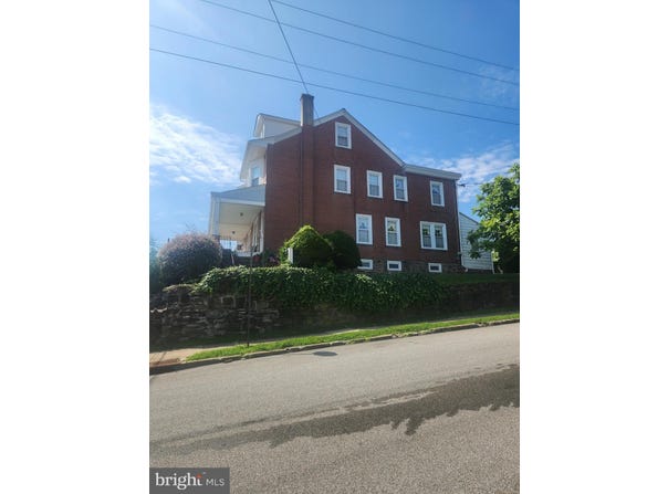 500 E RAMBO STREET, BRIDGEPORT, PA 19405