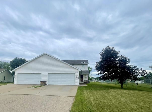 N153 STATE PARK Road, APPLETON, WI 54915-8785