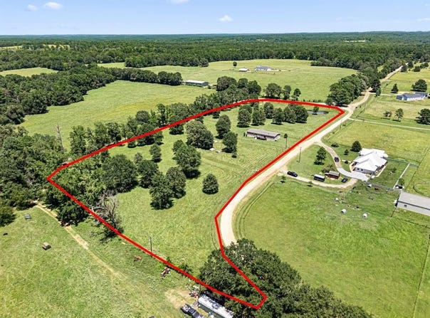 222 W Twin Creeks Trail, Troup, TX 75789