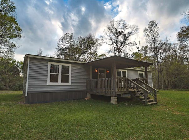 T FEE RD, Evans, LA 70639