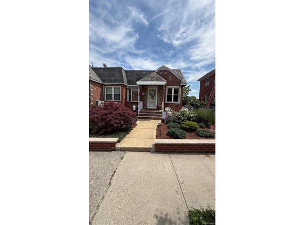 85-02 Dumont Avenue, Ozone Park, NY 11417