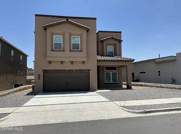 517 La Entrada Circle, Santa Teresa, NM 88008