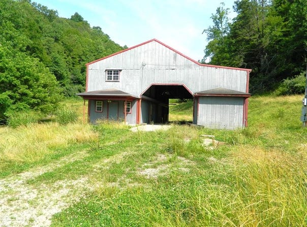 15694 State Highway 194 West, Pikeville, KY 41501