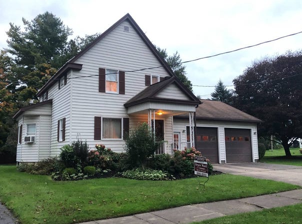 31 Walnut St, Mohawk, NY 13407