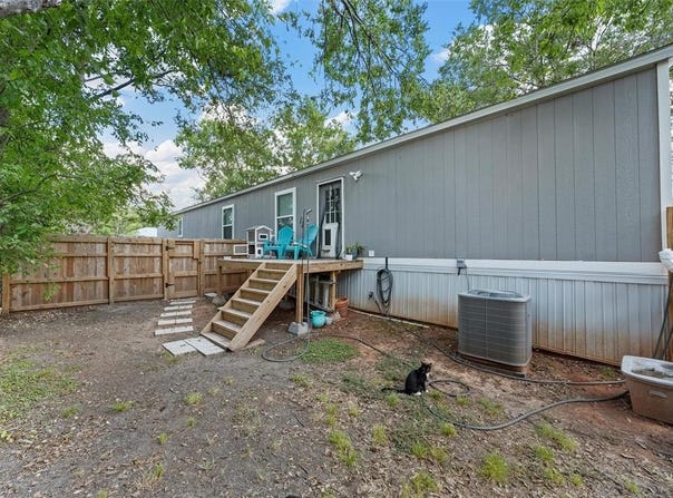 606 S Falls Street, Mart, TX 76664