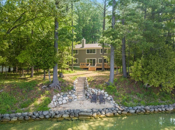 6654 S EAST TORCH LAKE DRIVE, ALDEN, MI 69612