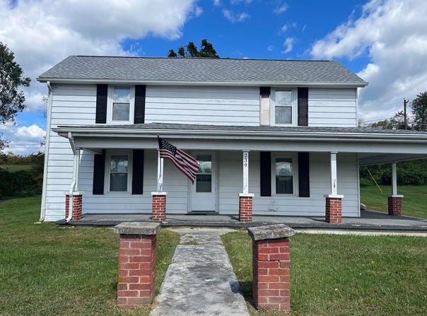 239 Boxwood Street, Glade Spring, VA 24340