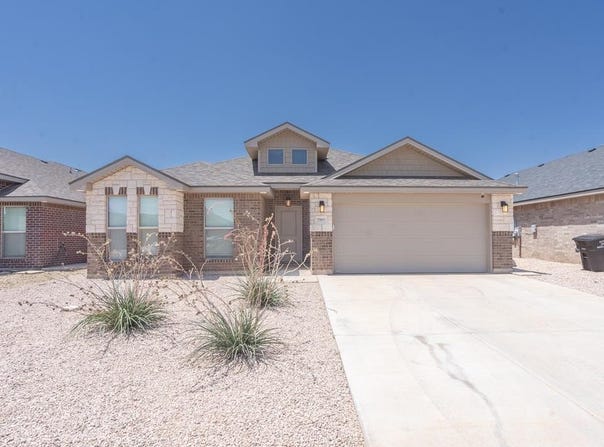 2905 Yellowstone Ct, Midland, TX 79705