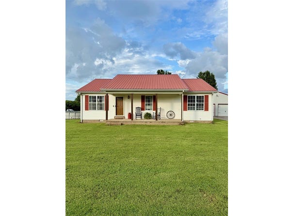 490 Dover Church Road, Scottsville, KY 42164