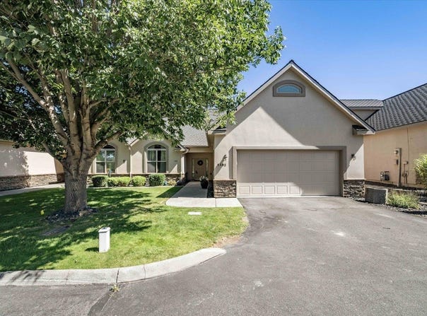 3121 W 30th Ave Bldg E #102, Kennewick, WA 99337