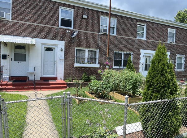 63 Court A, Bld 18 Court, Bridgeport, CT 06610