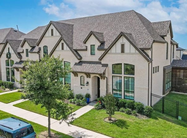 14437 Greymoore Circle, Fort Worth, TX 76008