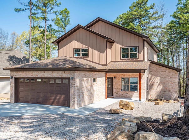44 Alicante Road, Hot Springs Village, AR 71909