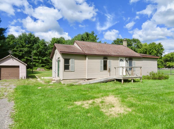 12086 Whittaker Road, Milan, MI 48160