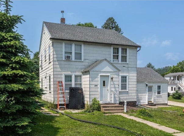 709 Rochelle Avenue S, Lanesboro, MN 55949
