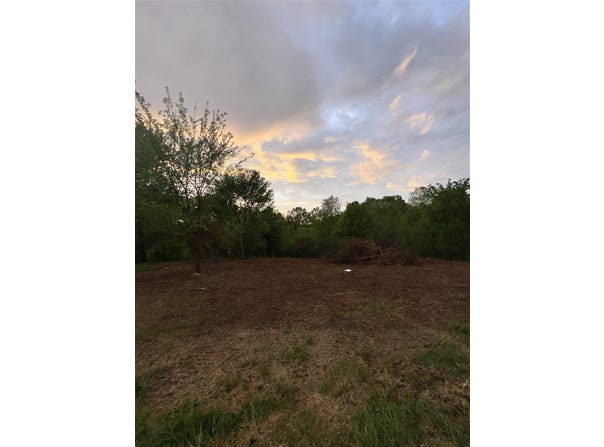 4855 Walnut Creek Road, Scottsville, KY 42164