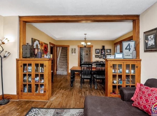 408 SW Elmwood AVE, Topeka, KS 66606