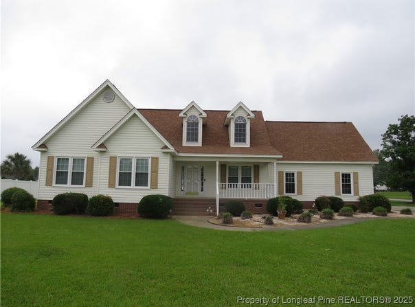103 Autumn Chase Boulevard, Lumberton, NC 28358