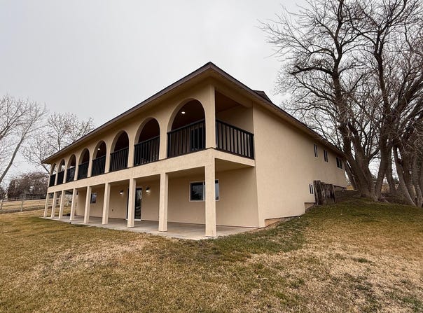 19507 S Redwood, Kennewick, WA 99337