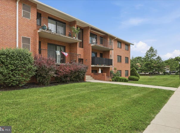 1635-3 EDGEWOOD Place, HAGERSTOWN, MD 21740