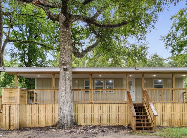 2109 Pascagoula River Drive, Lucedale, MS 39452