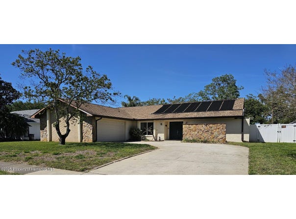 8019 Sylvan Drive, Hudson, FL 34667