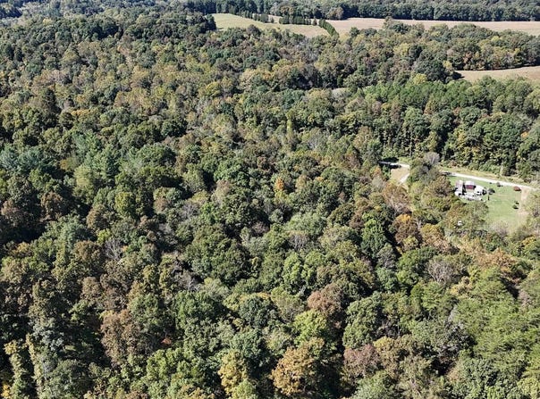 6048 S Eckert Road, English, IN 47118