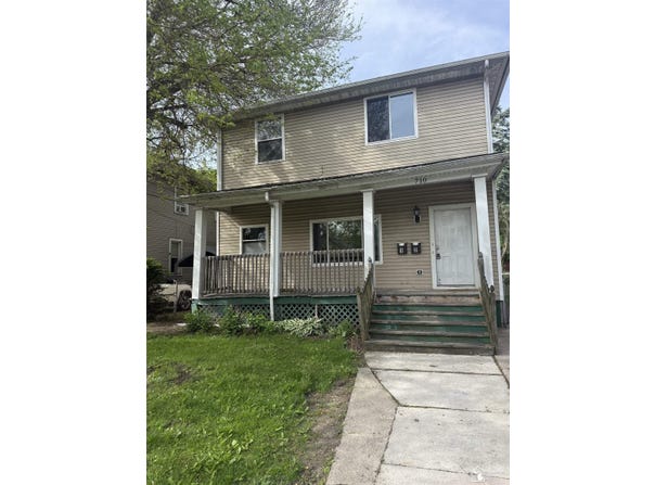 710 E fourth Street, Monroe Center, MI 48161