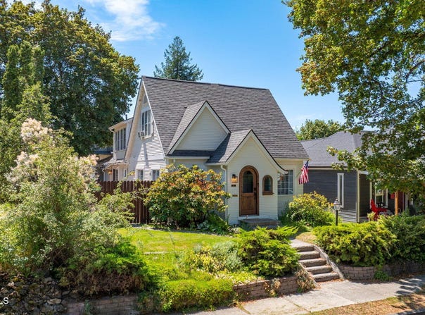 114 E FOSTER AVE, Coeur d'Alene, ID 83814