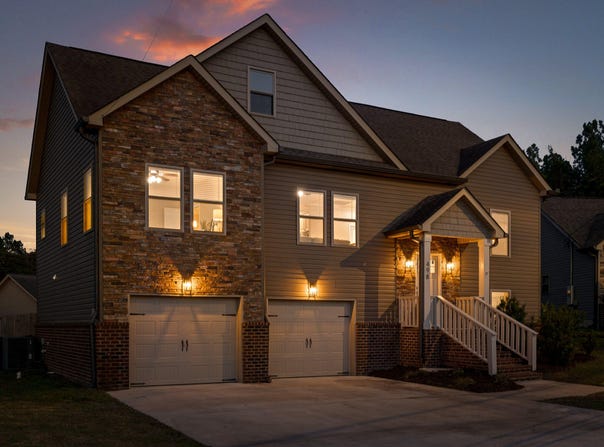 498 Franklin Circle, Fort Oglethorpe, GA 30742