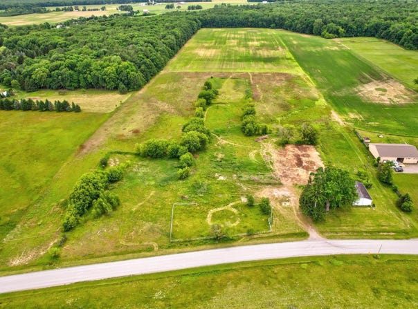 7670 E Curtis Road, Frankenmuth, MI 48734