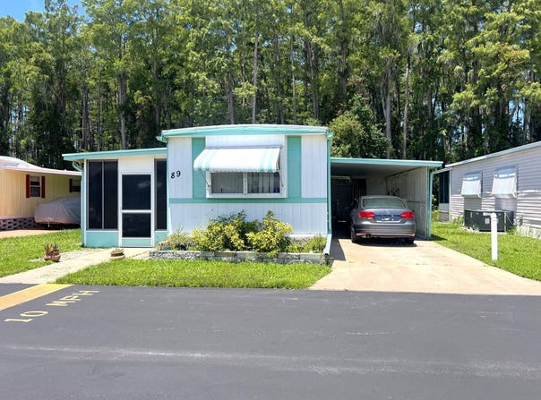 799 E. Klosterman Rd., Tarpon Springs, FL 34689